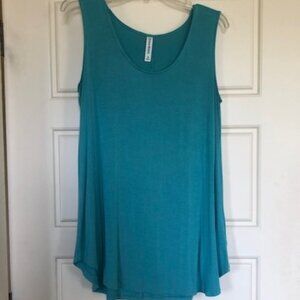 Sleeveless Tunic - size Medium